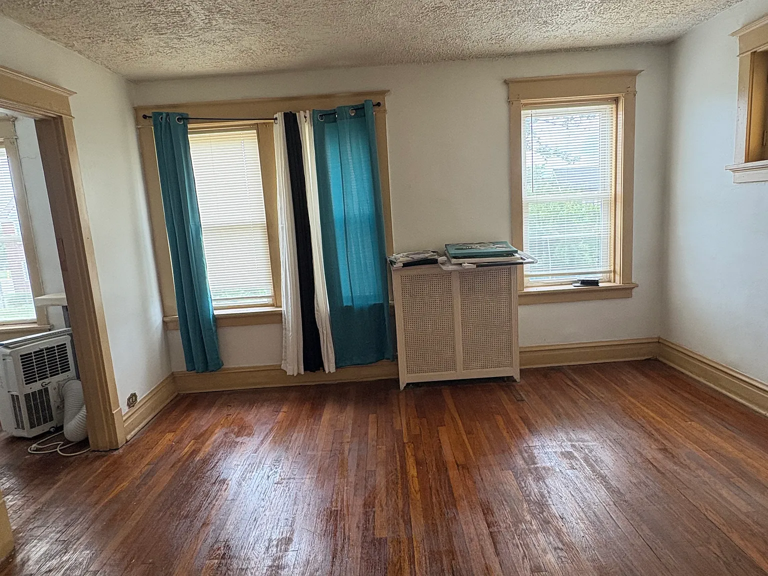 2 bed, 1566 sqft, $1,100 — Photo 2