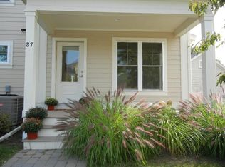 87 Village Hill Rd, Northampton, MA 01060