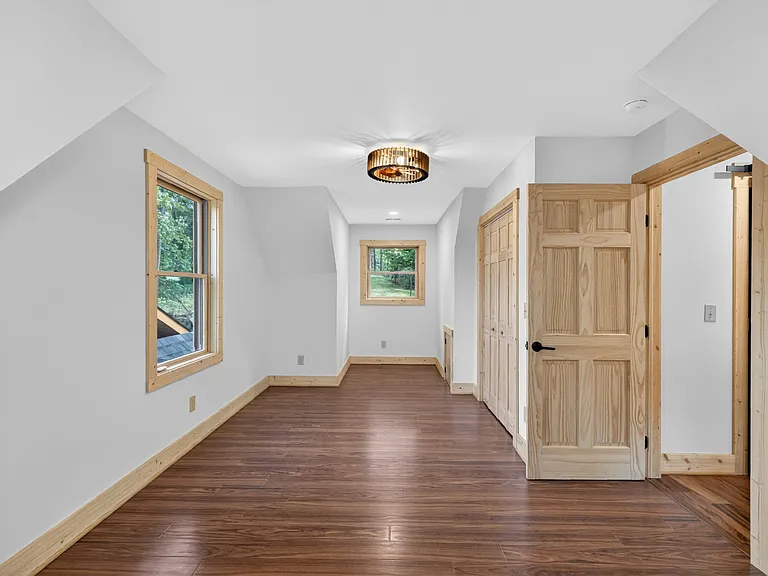 308 Acres Ct — Photo 34