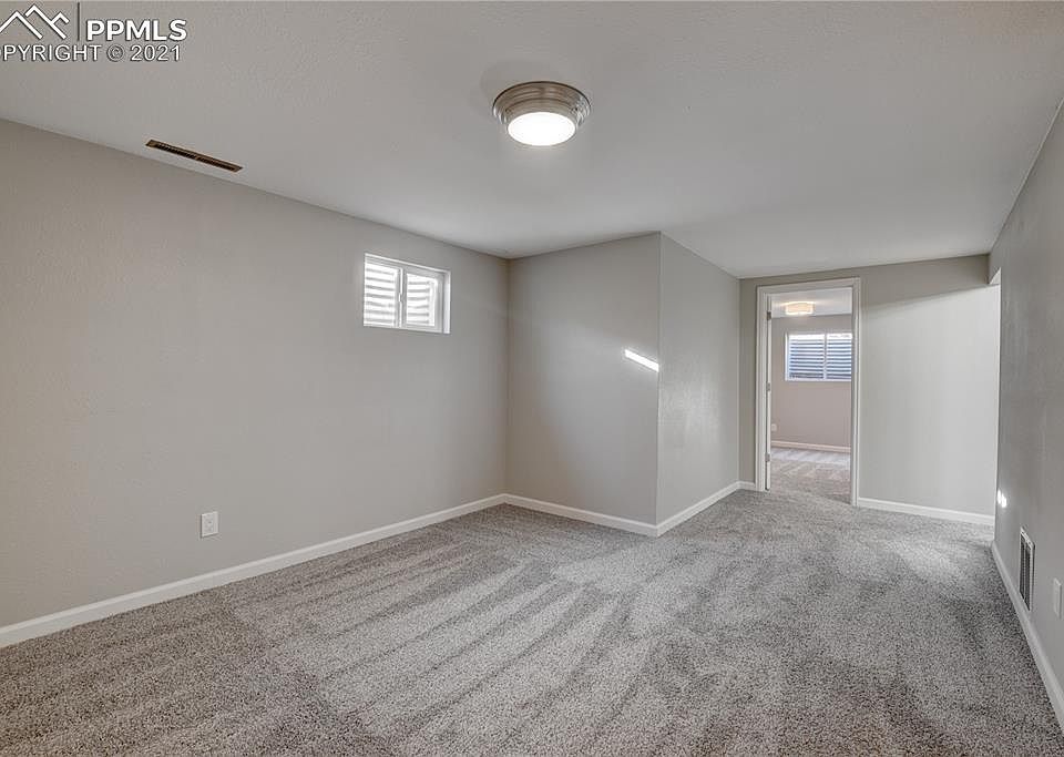 1st image of 4560 Barkman Cir