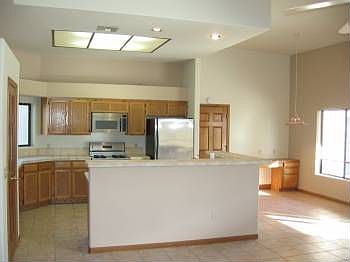 2nd image of 4241 N Palisades Dr