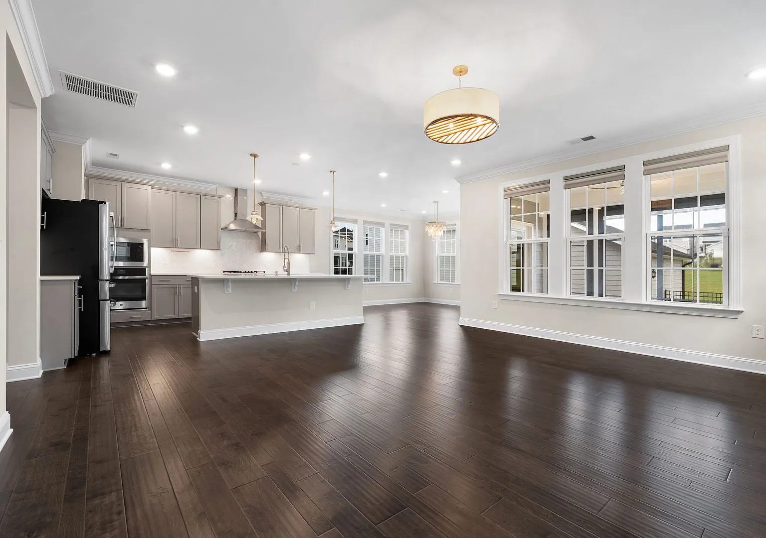Prized location+ Modern 4 bed 3 bath Home Offers Everything You Could Wish for at Smith Farm! — Photo 2