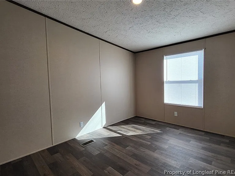 4246 Meadow Rd — Photo 9