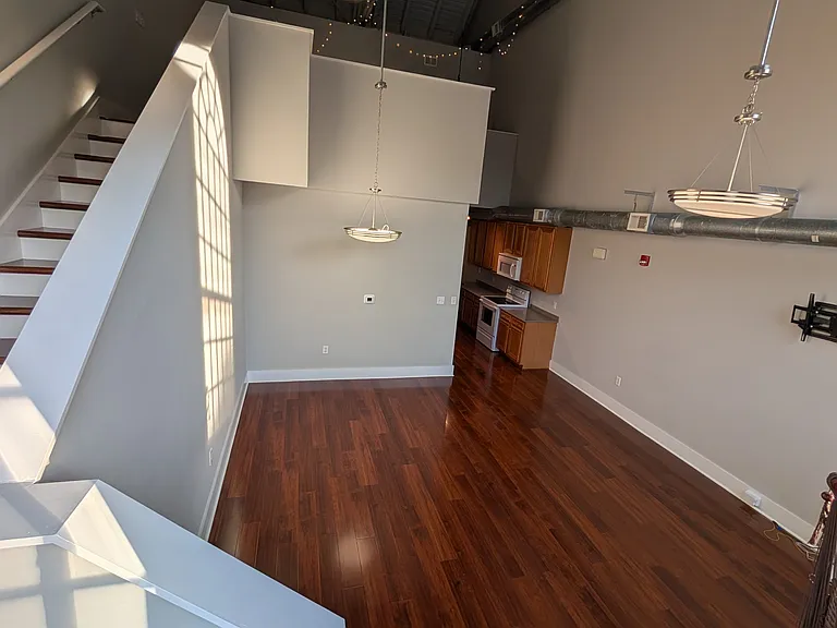 124 E Glenwood Ave #119 — Photo 4