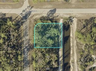 401 Western Ave S, Lehigh Acres, FL 33974