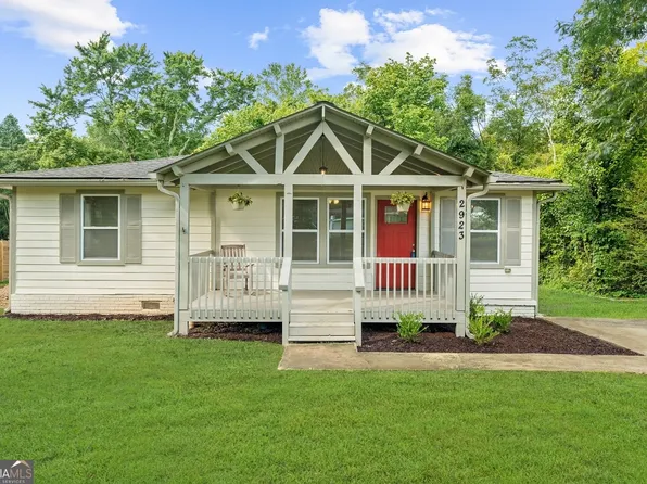 2923 Hall Dr SE, Smyrna, GA 30082