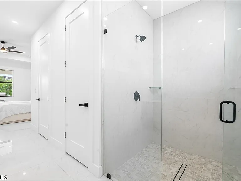 2506 SW Embers Ter — Photo 22