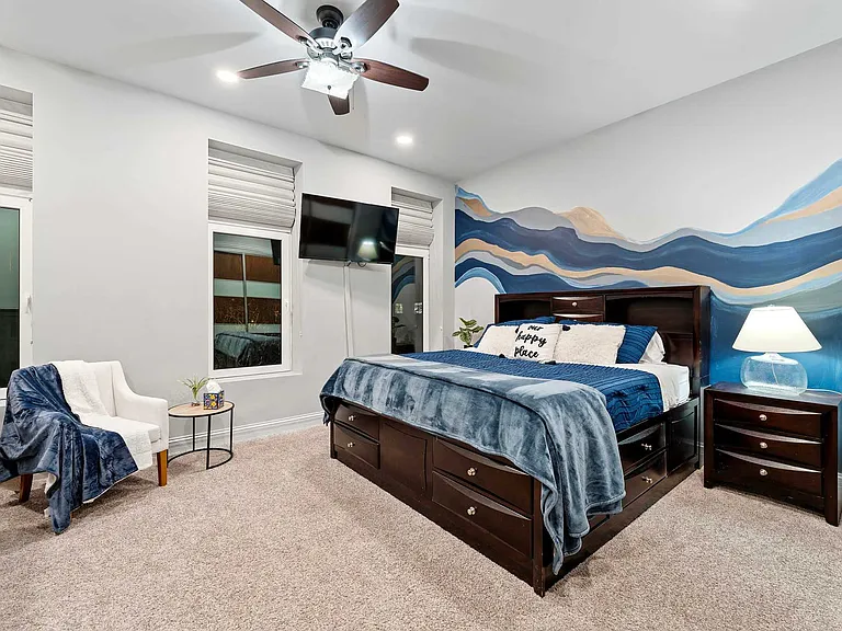 Bedroom