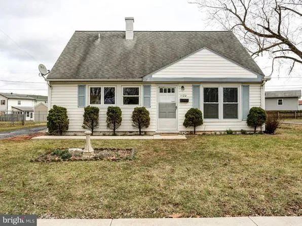 1122 Chestnut St, Middletown, PA 17057