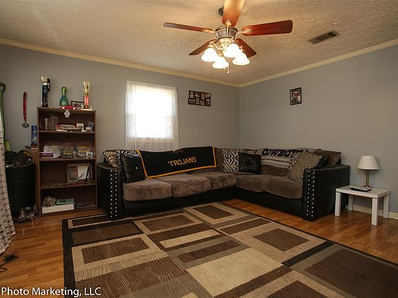 4th image of 312 Palomino Ln