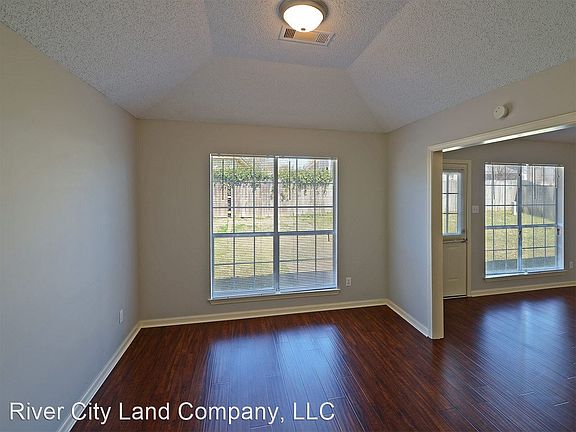 5th image of 6914 Brady Hill Dr
