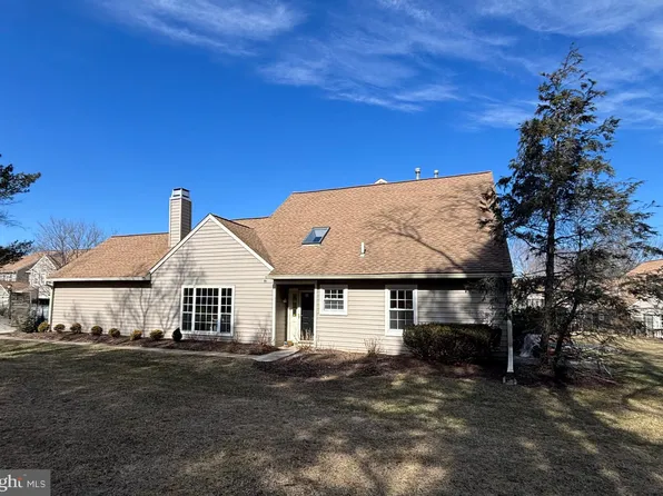 201 Copper Beech Dr, Blue Bell, PA 19422