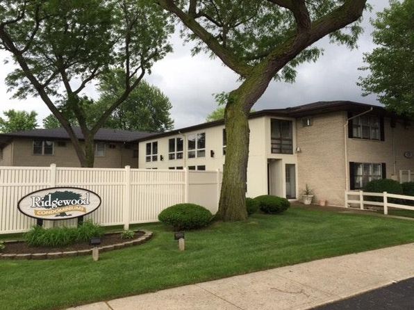 8811 Schneider Ave APT 25