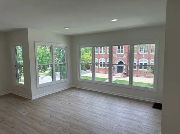 1835 Lincoln St #2, North Chicago, IL 60064