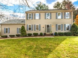 11 Field St, Taunton, MA 02780