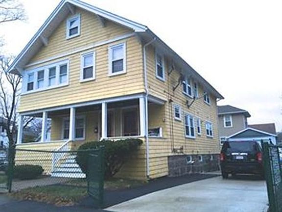 5th image of 136-138 Elmwood Ave