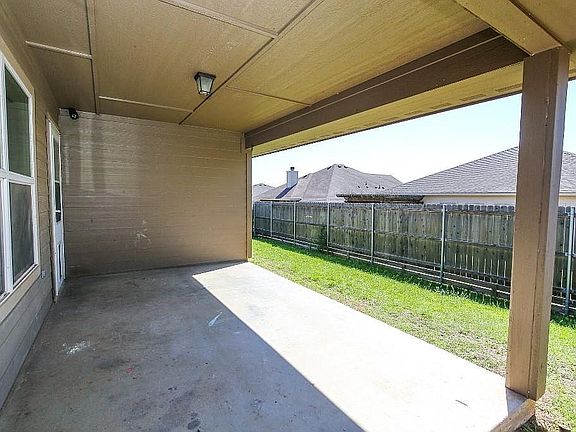 4th image of 104 Tanner Ct N