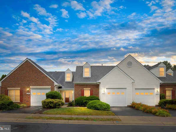 6905 Bluefield Dr, Fredericksburg, VA 22407
