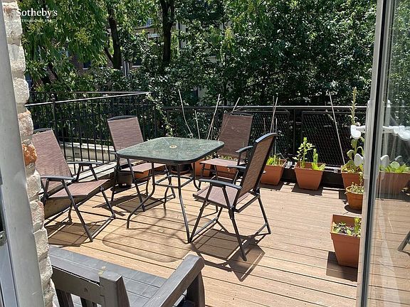 2nd image of 30 W 89th St APT 2