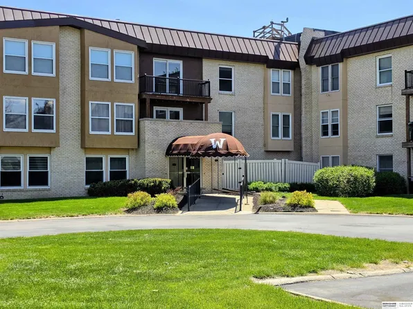 12727 W Dodge Rd APT 112B, Omaha, NE 68154