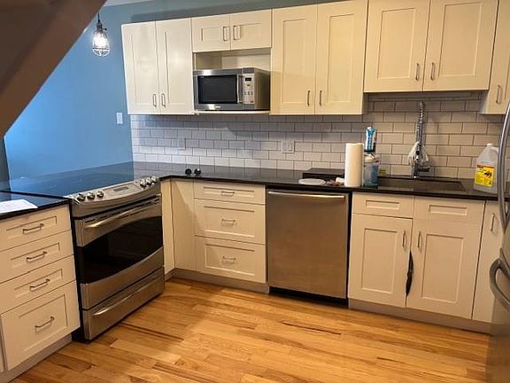 5th image of 39 Queens Road