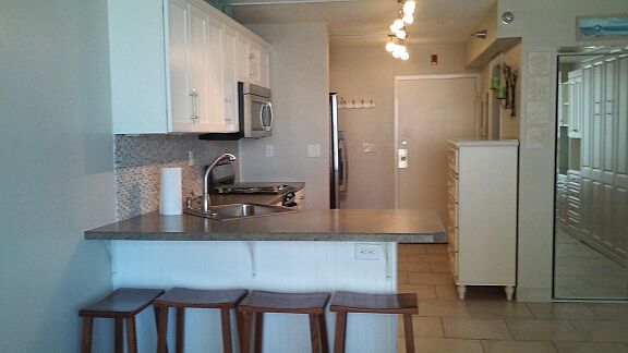4th image of 2043 S Atlantic Ave #521