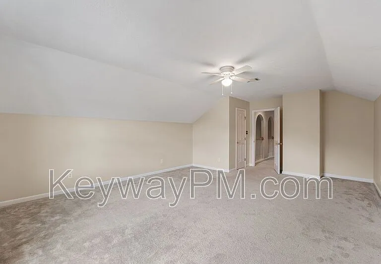 4890 Somerset Dr — Photo 24