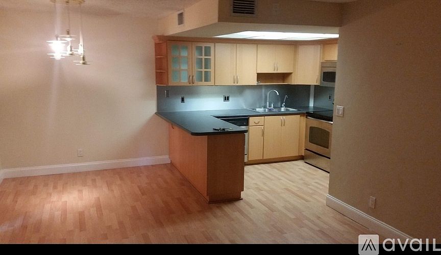 1st image of 3 Matador Ln #3