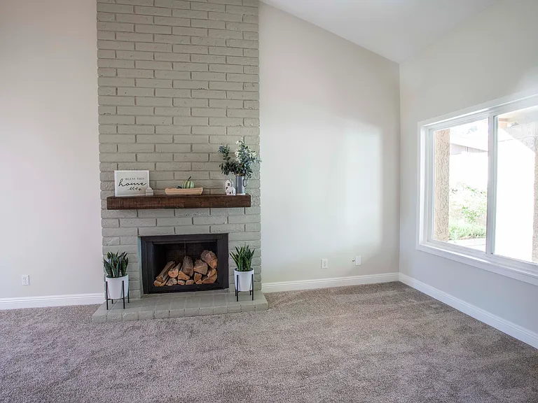 1761 S Henkel Cir — Photo 8