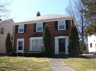 3926 Washington Blvd, University Heights, OH 44118