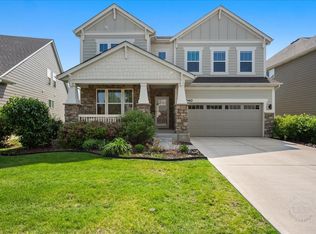 340 Hamilton Rd, Saint Charles, IL 60175