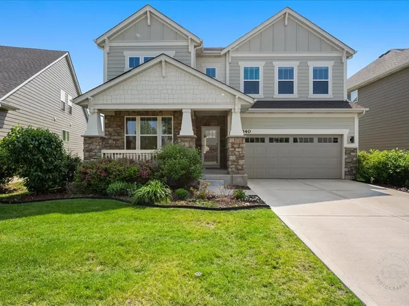 340 Hamilton Rd, Saint Charles, IL 60175