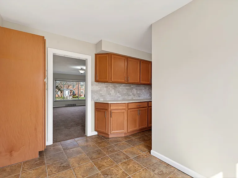2800 Shafor Blvd #2 — Photo 4