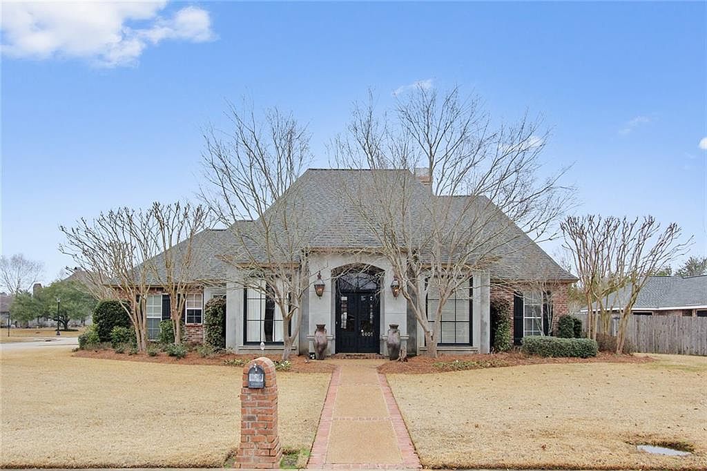 6601 Tennyson Oaks Ln, Alexandria, LA 71301 Zillow