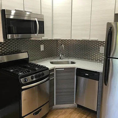 Rented by Nooklyn NYC LLC | media 6