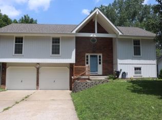1207 Downing St, Liberty, MO 64068