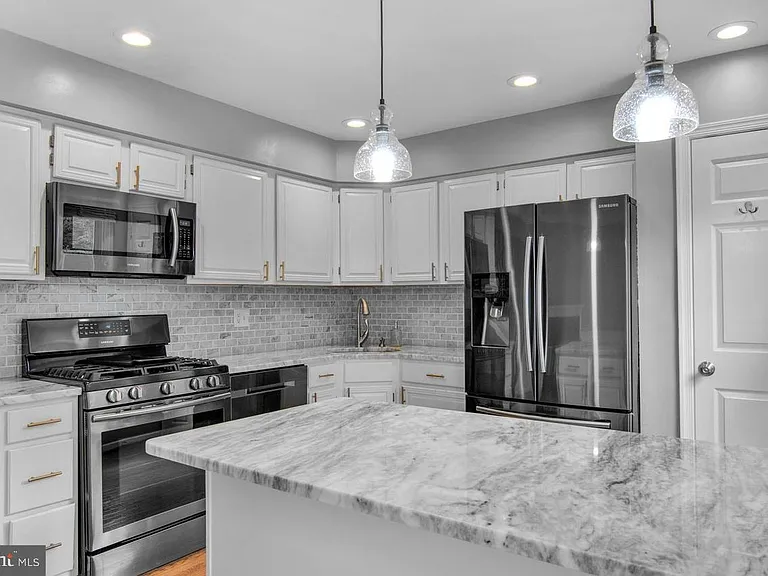 3610 Eagle Rock Ct — Photo 16