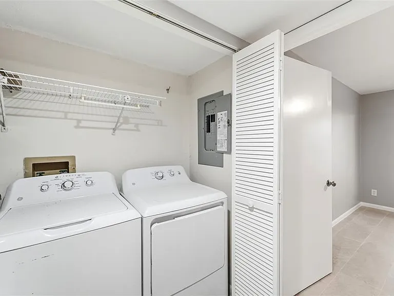 845 Ladyfish Ave #B304 — Photo 31