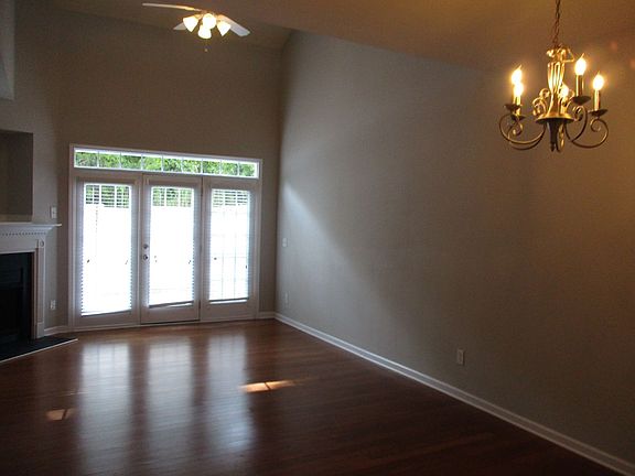 5th image of 5908 Hollow Wood Ct
