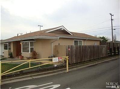 2nd image of 1112 Elliott Dr