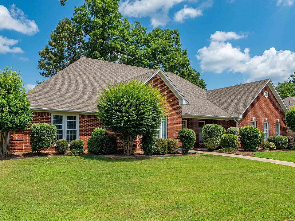 1st image of 2724 Crooked Stick Dr