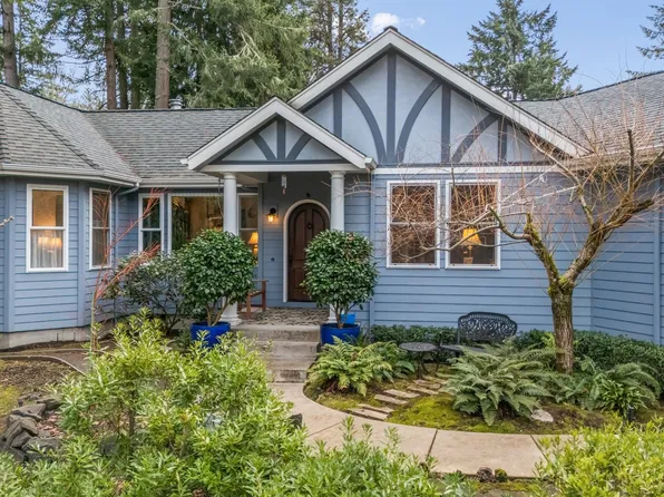 1415 Barber Dr, Eugene, OR 97405