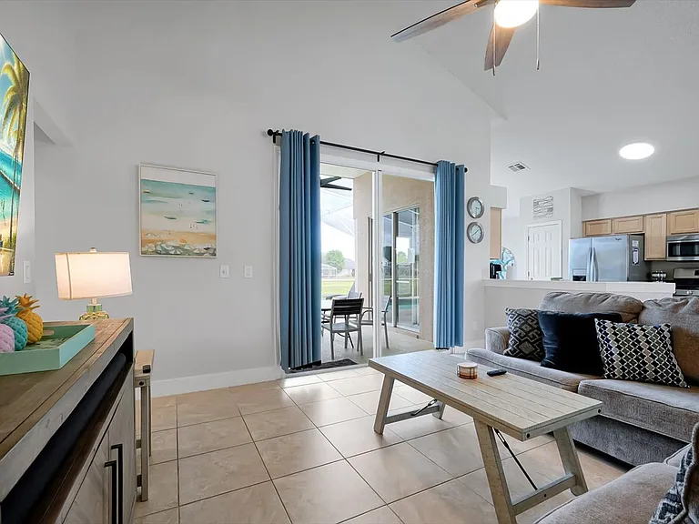 408 Jaybee Ave — Photo 18