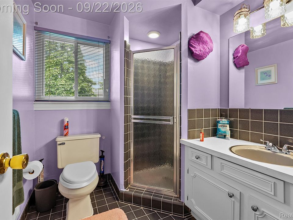 21430 Winchester St, photo 21
