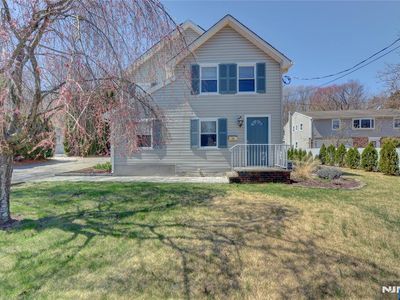 50 Greenwood Ave, Wanaque, NJ, 07465