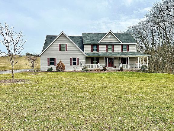 4th image of 754 Sunrise Dr