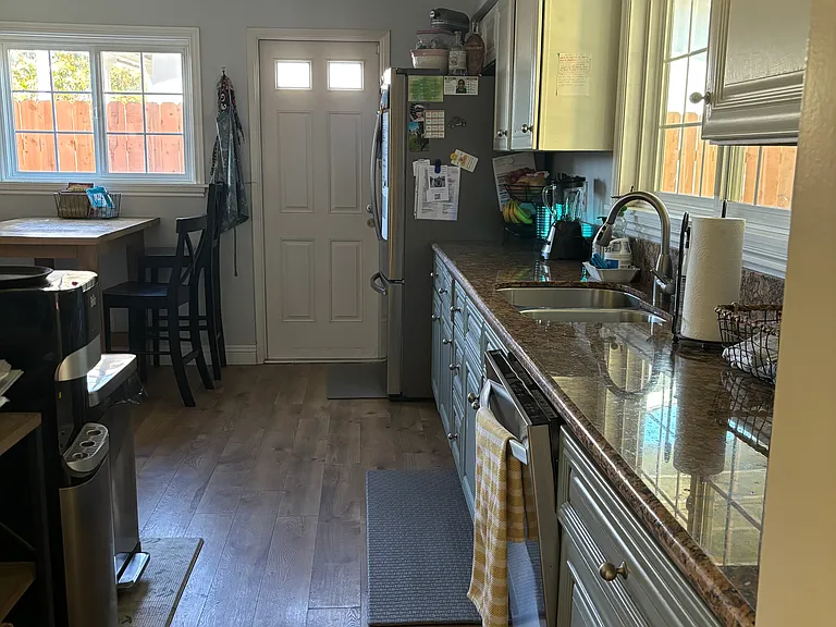 7253 Viar Ave — Photo 7