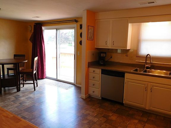 4th image of 6065 Bannister Dr