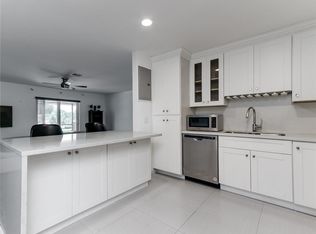 22735 SW 66th Ave APT 202, Boca Raton, FL 33428