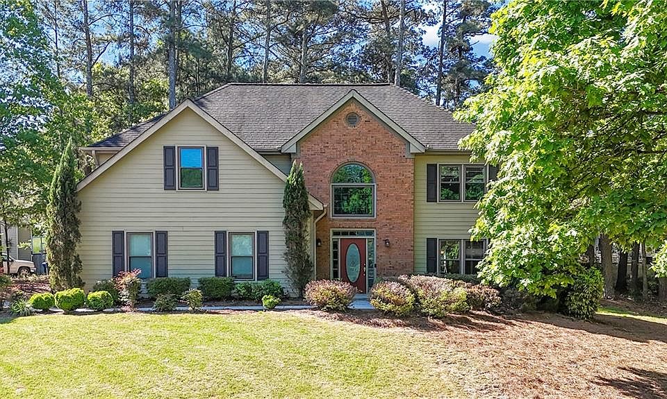 1st image of 3015 Dacula Oaks Dr
